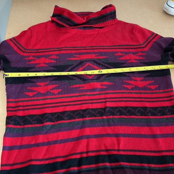 CHAPS XL Womens Sweater. Red with Southwestern Design. - Picture 11 of 11